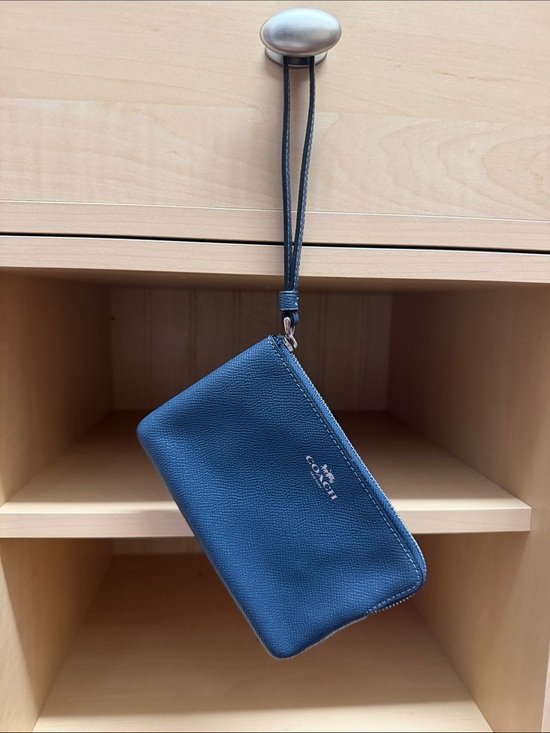 Coach Handbags - Coach Navy Blue Pebbled Leather Wristlet